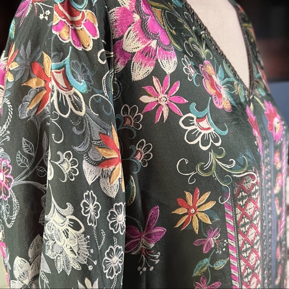 Johnny Was Forza Carson Silk Floral Blouse XS - Picture 4 of 12